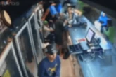 Mãe reconhece filho em vídeo de roubo e entrega jovem à polícia
