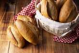 Descubra como reduzir os picos de glicose do pão francês