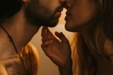 Slow sex: o que é transar “lento” para explorar outra conexão na cama