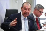 Alcolumbre define Omar Aziz como presidente da CPMI do INSS