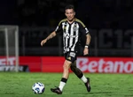 Bernard se manifesta sobre suposta notificação ao Atlético-MG: leia
