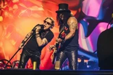 Guns N’ Roses encerra turnê no Brasil com show histórico em Brasília