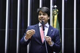 Reforma administrativa: relator limita home office a 1 dia por semana