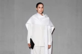 Gafes marcam 1ª passagem de Meghan Markle pelo Paris Fashion Week