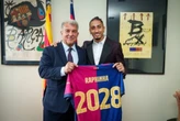 Barcelona anuncia renovação de contrato com Raphinha. Saiba até quando