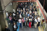 Linhas 1-Azul e 3-Vermelha do Metrô circulam com velocidade reduzida
