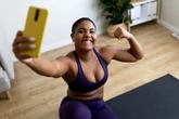 Personal lista 5 melhores exercícios para fortalecer o tríceps em casa