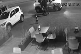 Vídeo registrou trio embarcando em carro de motorista esfaqueado no DF