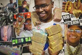 Bonde do Urso: fotos mostram traficante coberto de dinheiro e ouro