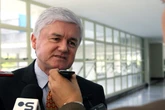 Ex-deputado terá que devolver R$ 520 mil por empregar fantasma