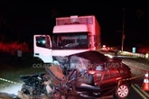 SP: acidente com 2 carros e caminhão em estrada vicinal deixa 3 mortos