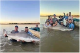 Homem fisga peixe de 2,6 metros e 100 kg no Rio Araguaia. Vídeo