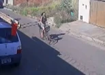 Goiás: ciclista morre após ser atingida por carro ao ir visitar a neta
