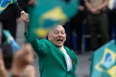 Luciano Hang reage a articulações para fim da “taxa das blusinhas”