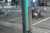 Quadrilha derruba motociclista com mata-leão e rouba moto em SP.
