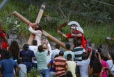 Tradicional Via Sacra terá 26 mil litros de água para público no DF