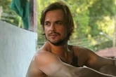 Ex-ator da Globo que virou vendedor ambulante diz não ter espaço na TV