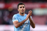 Rodri deixa gramado no primeiro tempo na vitória do Manchester City