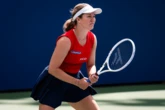 Ex-top 10 do ranking da WTA revela drama com problema nas costas