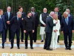 Vídeo: Lula se distrai durante foto do G7 e líderes chamam sua atenção