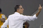 Renato Paiva explica motivo de gesto obsceno em vitória do Botafogo