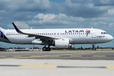 Avião que levava políticos a Brasília tem problemas na turbina