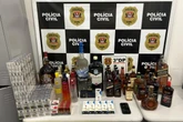 Bebidas, cigarros e Mounjaro são apreendidos em adega no litoral de SP