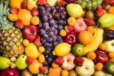 Nutricionista revela frutas que protegem o cérebro e previnem demência