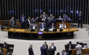 Há momentos em que só o povo nas ruas escreve a História