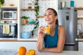 Combo poderoso! Suco rico em vitamina C estimula produção de colágeno