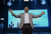 Dono de entidade da Farra do INSS pediu de volta BMW doada, diz pastor