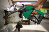Gasolina ficará mais barata nos postos do DF. Saiba quando e valores