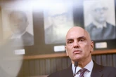 Moraes nega ida de bolsonarista preso a ritual: “Risco de fuga”