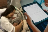 Como funciona teste que fez mãe perder guarda da filha 1h após o parto