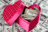 Amor ou riqueza? Veja signos que trocam relacionamentos por dinheiro