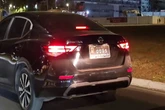 Carro oficial de senador é visto em manifestação pró-Bolsonaro no DF