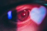 Expor tristeza nas redes sociais ajuda ou atrapalha a saúde mental?