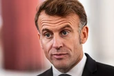 Macron se mantém no cargo e indicará novo premiê da França