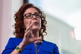 Inelegível, Zambelli já articula sucessor na Câmara em 2026
