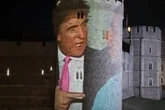 Como relação com Epstein se tornou crise sem fronteiras para Trump