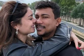 Vídeo: após reconciliação, Xamã se derrete por Sophie Charlotte