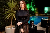 Helga Carvalho se despede de grupo de amigas em jantar inesquecível