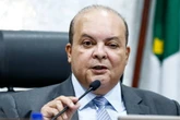 Ibaneis diz que greve dos professores é "pura política" e GDF ainda paga último acordo