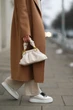 Marca de bolsas veganas conquista o mercado pelos designs e valores
