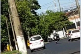 PM playboy é flagrado “dando grau” em moto durante o expediente. Vídeo