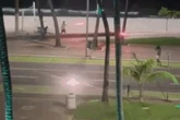 Vídeo: guerra de rojão assusta moradores e turistas em Maceió