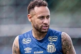 Neymar minimiza críticas por desempenho em campo: “Eu entrego”