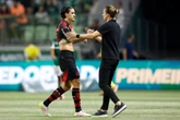 Filipe Luís elogia Pedro após gol contra Fluminense: “Precisamos dele”
