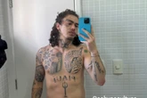 Selfie de cueca de Whindersson gera reação da web: “Carro do ovo”