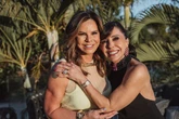 Claudia Salomão celebra a amiga Cleucy Estevão com sunset intimista